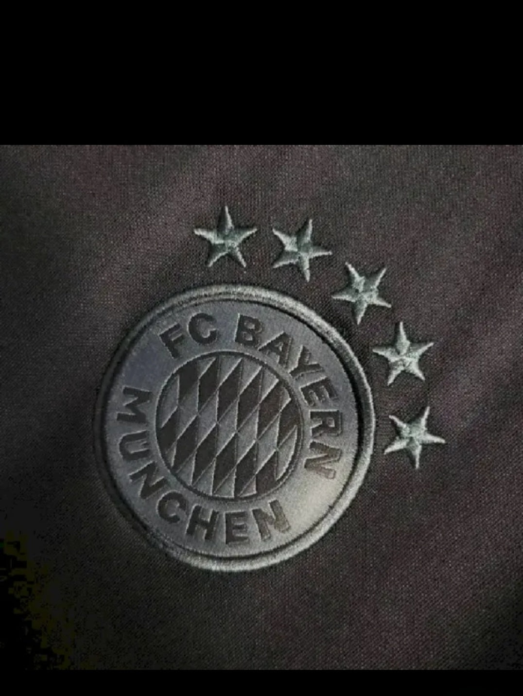 Bayern Munchen série Black